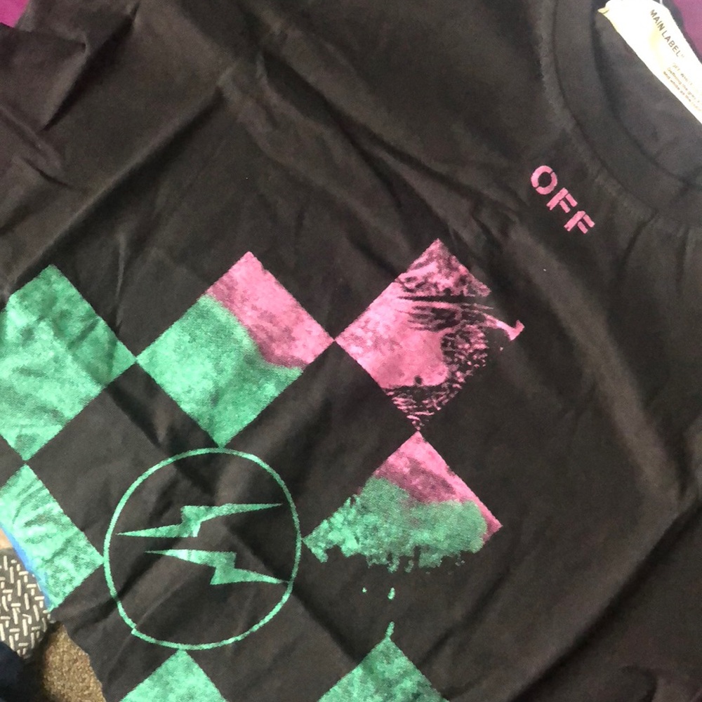 Off white Tee shirt